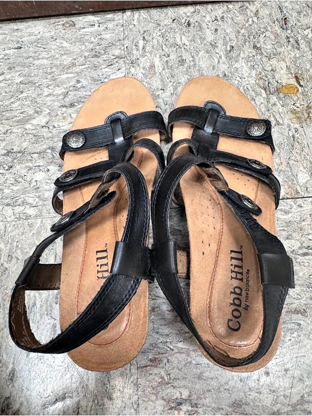 Cobb Hill Revsobell Black & Brown Leather Sandals
